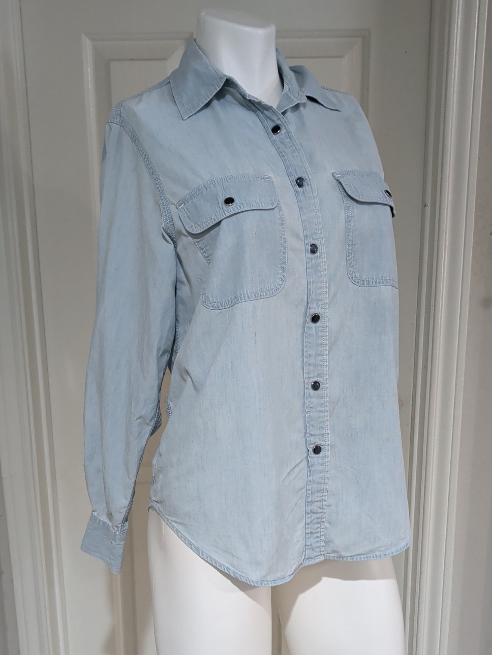 Banana Republic Light Blue Cotton Marbled Pearl Snap Shirt Women's XS